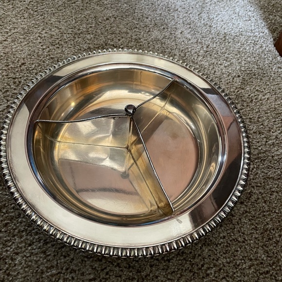 Antique silver separated serving tray - Picture 2 of 3